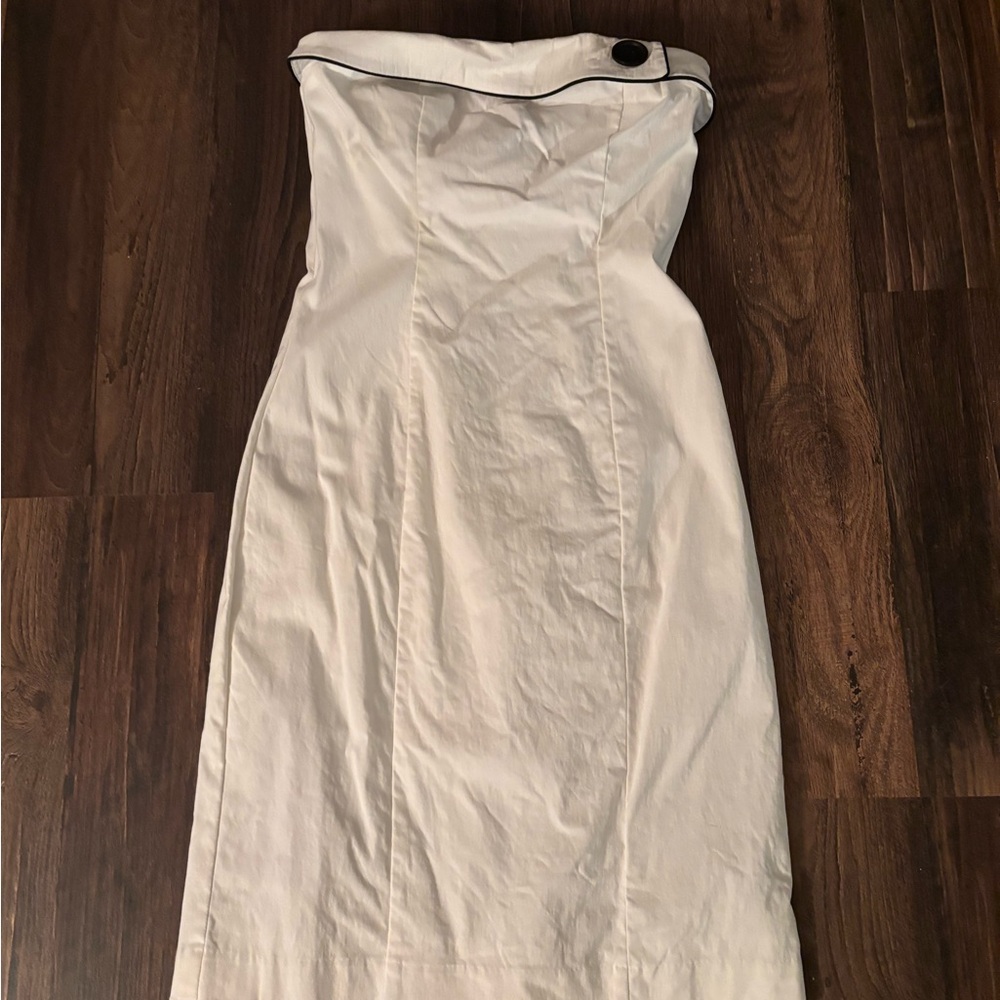 white strapless dress